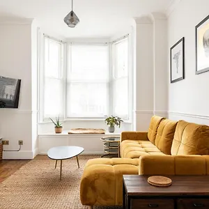 guestready-a-cosy-1br-apartment-near-the-beach.brighton-hotels-england.com/